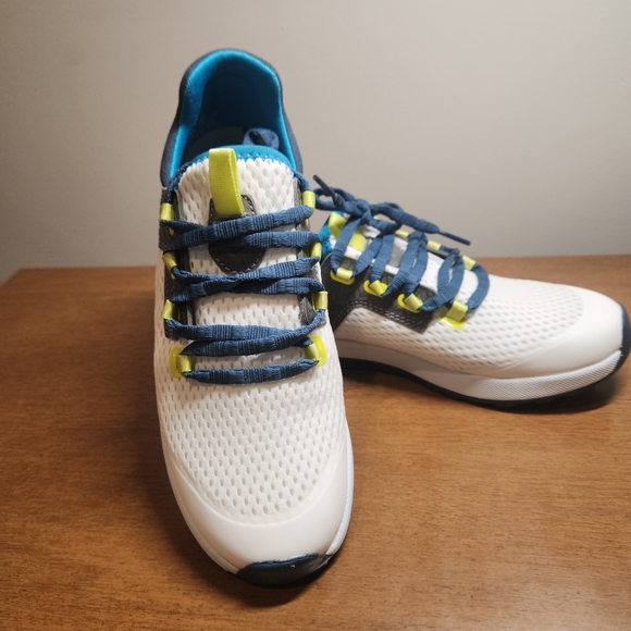 OluKai Wailuku Womens Athletic Shoes Size 7 - Picture 2 of 11